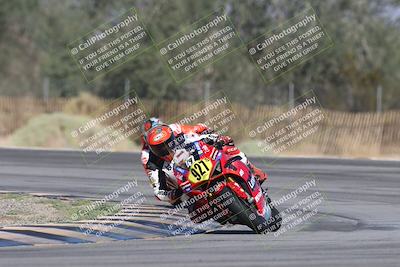 media/Oct-03-2025-CVMA Friday Practice (Fri) [[0c1e57b650]]/3-Racer 2/Session 2- Turn 3/